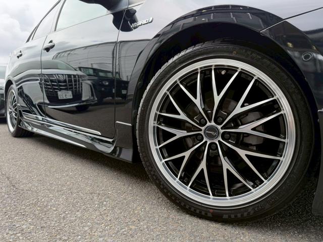 プリウス A サンルーフ モデリスタエアロICONIC モデリスタメッキガーニッシュ 社外18インチアルミホイール 純正ナビ バックカメラ ブラインドスポットモニター ヘッドアップディスプレイ フルセグTV ETC(15枚目)