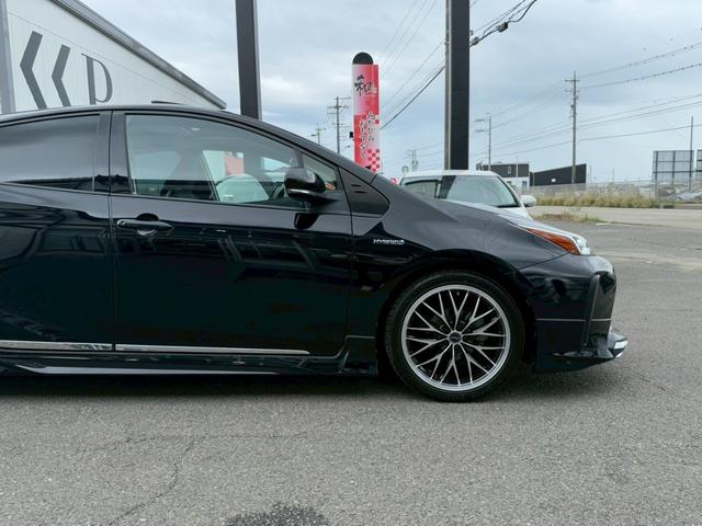 プリウス A サンルーフ モデリスタエアロICONIC モデリスタメッキガーニッシュ 社外18インチアルミホイール 純正ナビ バックカメラ ブラインドスポットモニター ヘッドアップディスプレイ フルセグTV ETC(22枚目)