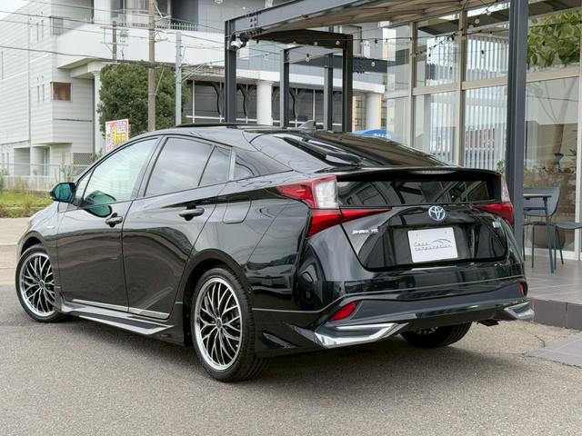 プリウス A サンルーフ モデリスタエアロICONIC モデリスタメッキガーニッシュ 社外18インチアルミホイール 純正ナビ バックカメラ ブラインドスポットモニター ヘッドアップディスプレイ フルセグTV ETC(24枚目)