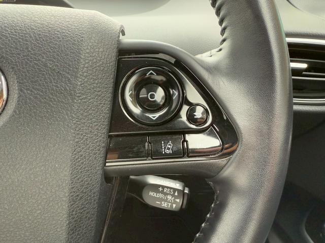 プリウス A サンルーフ モデリスタエアロICONIC モデリスタメッキガーニッシュ 社外18インチアルミホイール 純正ナビ バックカメラ ブラインドスポットモニター ヘッドアップディスプレイ フルセグTV ETC(44枚目)