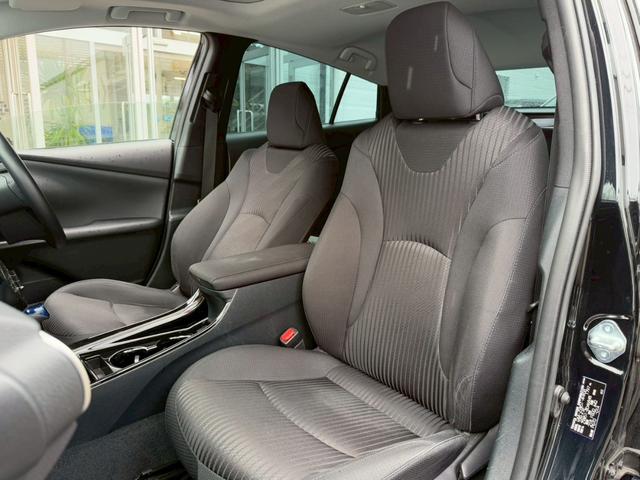 プリウス A サンルーフ モデリスタエアロICONIC モデリスタメッキガーニッシュ 社外18インチアルミホイール 純正ナビ バックカメラ ブラインドスポットモニター ヘッドアップディスプレイ フルセグTV ETC(62枚目)