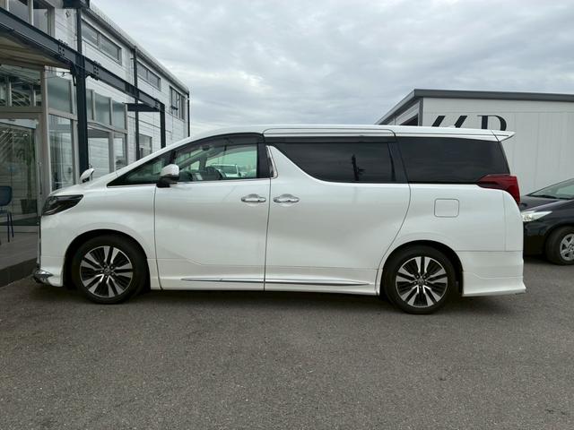 アルファード 2.5S Cパッケージ ムーンルーフ モデリスタエアロ(F.S.R) フリップダウンモニター デジタルインナーミラー 純正18インチAW クルーズコントロール BSM バックカメラ シートヒーター ステアリングヒーター(39枚目)