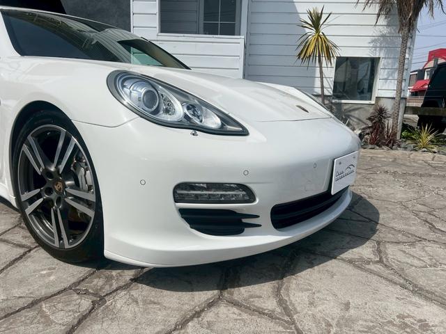 パナメーラ S 左H スポーツクロノパッケージ サンルーフ BOSWスピーカー ベージュレザーシート ベージュレザーシート パワーシート シートヒーター 電動リヤゲート 電動格納リヤウィング スポーツエキゾースト(10枚目)