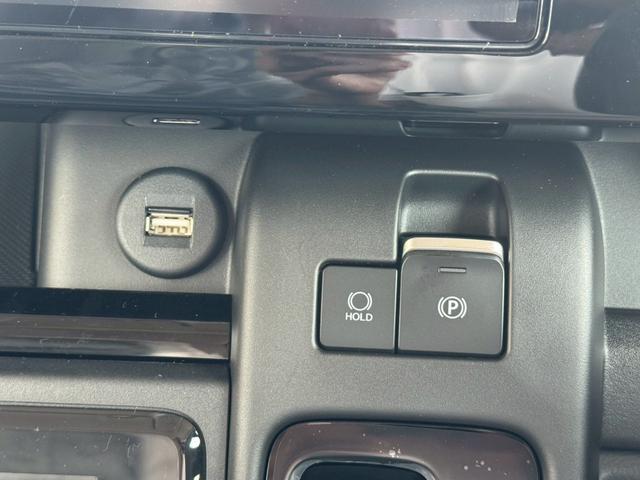 スペーシアカスタム ハイブリッドXSターボ 白黒ツートンカラー ハイブリッドXSターボ 両側パワースライドドア 全方位モニター 純正9インチナビ TV セーフティサポート 15AW スマートキーハーフレザーシート ステアリングヒーターHUD(55枚目)