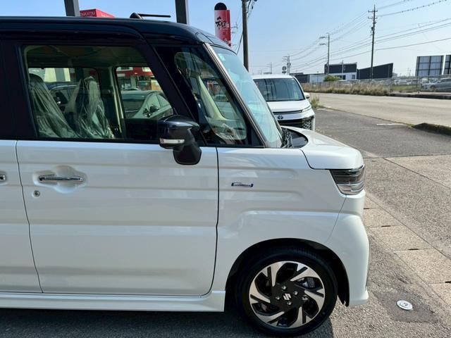 スペーシアカスタム ハイブリッドＸＳターボ　白黒ツートンカラー　ハイブリッドＸＳターボ　両側パワースライドドア　全方位モニター　純正９インチナビ　　ＴＶ　　セーフティサポート　１５ＡＷ　スマートキーハーフレザーシート　ステアリングヒーターＨＵＤ（24枚目）