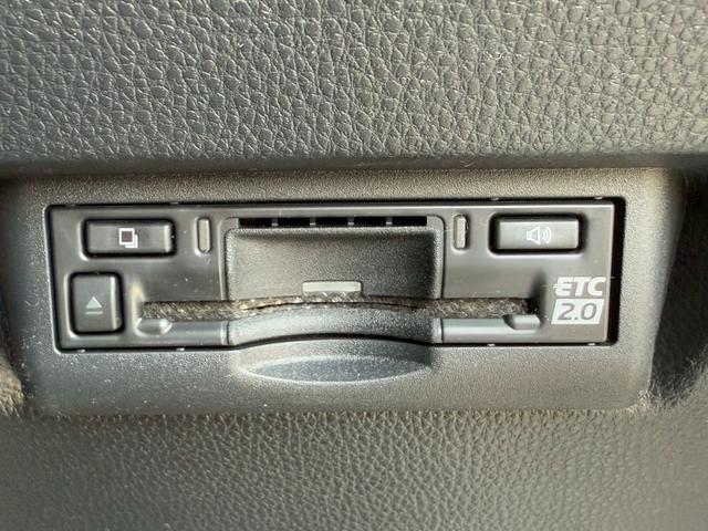 ランドクルーザー２５０ ＶＸ　サンルーフ　ＪＢＬサウンドシステム　トヨタチームメイト　デジタルインナーミラー　パノラミックビューモニター　７人乗り　黒革シート　レーダークルーズコントロール　ＢＳＭ　１８インチＡＷ　　シートヒーター（46枚目）