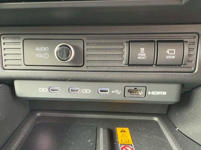 ランドクルーザー２５０ ＶＸ　サンルーフ　ＪＢＬサウンドシステム　トヨタチームメイト　デジタルインナーミラー　パノラミックビューモニター　７人乗り　黒革シート　レーダークルーズコントロール　ＢＳＭ　１８インチＡＷ　　シートヒーター（52枚目）