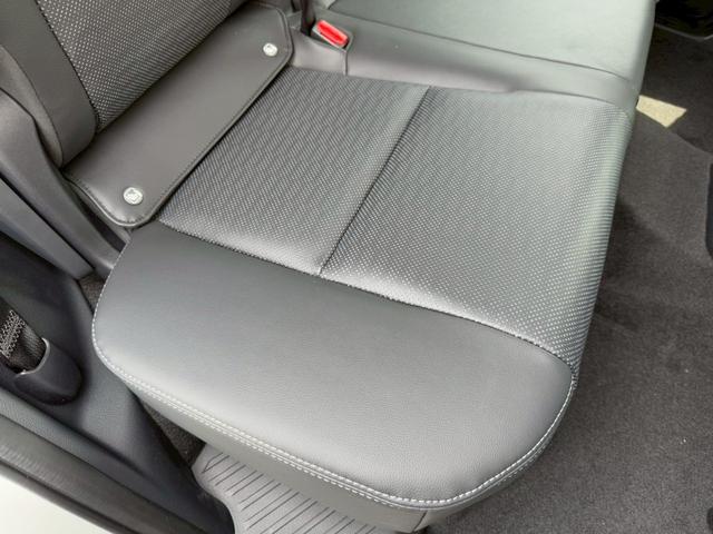 ランドクルーザー２５０ ＶＸ　サンルーフ　ＪＢＬサウンドシステム　トヨタチームメイト　デジタルインナーミラー　パノラミックビューモニター　７人乗り　黒革シート　レーダークルーズコントロール　ＢＳＭ　１８インチＡＷ　　シートヒーター（73枚目）