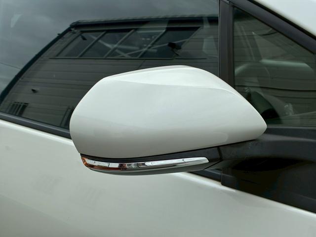 プリウス A 9インチナビ モデリスタエアロ(F.S.R) 寒冷地仕様ヘッドアップディスプレイ ブラインドスポットモニター クリアランスソナー バックカメラ LDA PCS リアフォグランプ 純正15インチAW(18枚目)