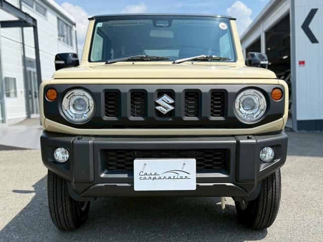 ジムニー ＸＣ　スズキセーフティーサポート　運転席助手席シートヒーター　ＬＥＤヘッドライト　クルーズコントロール　ステアリングスイッチ　スマートキー　プッシュボタンスタート　背面スペアタイヤ　電動ミラー　オートライト（7枚目）
