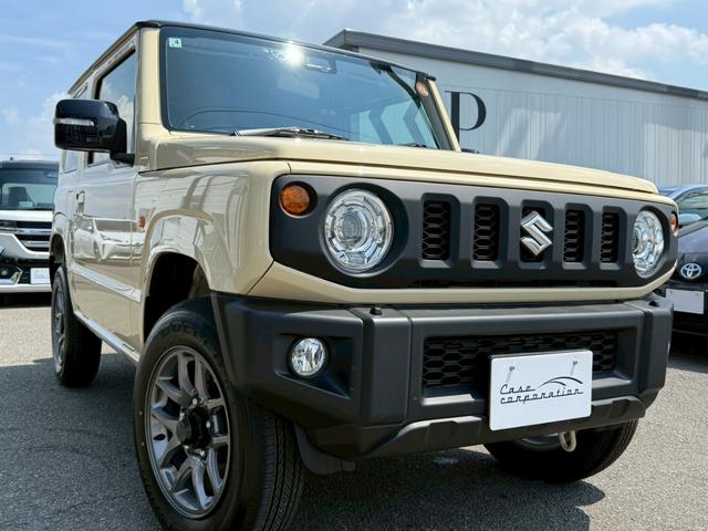 ジムニー ＸＣ　スズキセーフティーサポート　運転席助手席シートヒーター　ＬＥＤヘッドライト　クルーズコントロール　ステアリングスイッチ　スマートキー　プッシュボタンスタート　背面スペアタイヤ　電動ミラー　オートライト（11枚目）