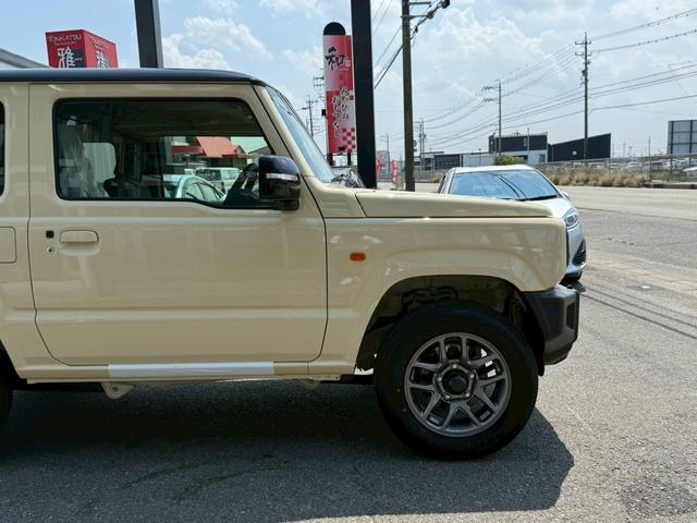 ジムニー ＸＣ　スズキセーフティーサポート　運転席助手席シートヒーター　ＬＥＤヘッドライト　クルーズコントロール　ステアリングスイッチ　スマートキー　プッシュボタンスタート　背面スペアタイヤ　電動ミラー　オートライト（24枚目）