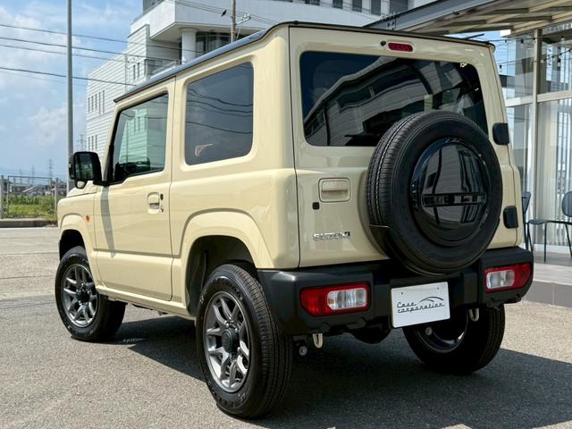 ジムニー ＸＣ　スズキセーフティーサポート　運転席助手席シートヒーター　ＬＥＤヘッドライト　クルーズコントロール　ステアリングスイッチ　スマートキー　プッシュボタンスタート　背面スペアタイヤ　電動ミラー　オートライト（26枚目）