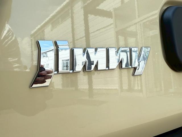 ジムニー ＸＣ　スズキセーフティーサポート　運転席助手席シートヒーター　ＬＥＤヘッドライト　クルーズコントロール　ステアリングスイッチ　スマートキー　プッシュボタンスタート　背面スペアタイヤ　電動ミラー　オートライト（32枚目）