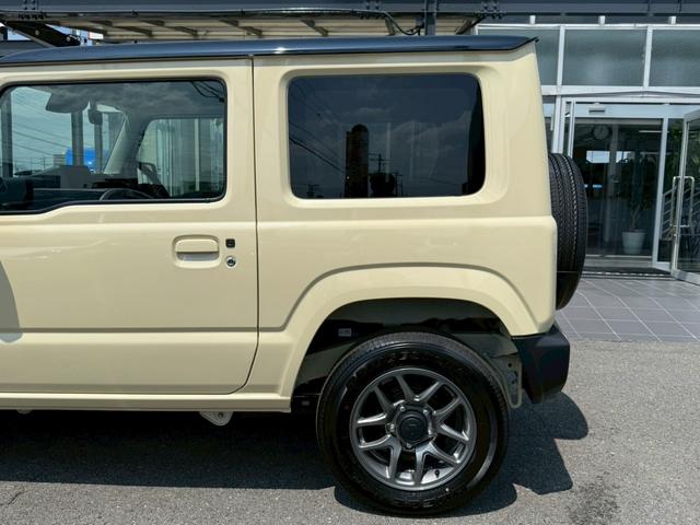 ジムニー ＸＣ　スズキセーフティーサポート　運転席助手席シートヒーター　ＬＥＤヘッドライト　クルーズコントロール　ステアリングスイッチ　スマートキー　プッシュボタンスタート　背面スペアタイヤ　電動ミラー　オートライト（37枚目）
