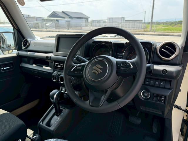 ジムニー ＸＣ　スズキセーフティーサポート　運転席助手席シートヒーター　ＬＥＤヘッドライト　クルーズコントロール　ステアリングスイッチ　スマートキー　プッシュボタンスタート　背面スペアタイヤ　電動ミラー　オートライト（40枚目）