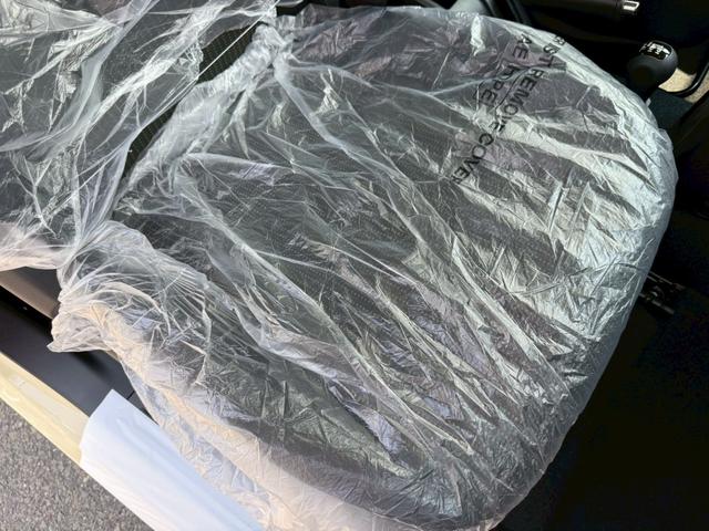 ジムニー ＸＣ　スズキセーフティーサポート　運転席助手席シートヒーター　ＬＥＤヘッドライト　クルーズコントロール　ステアリングスイッチ　スマートキー　プッシュボタンスタート　背面スペアタイヤ　電動ミラー　オートライト（57枚目）