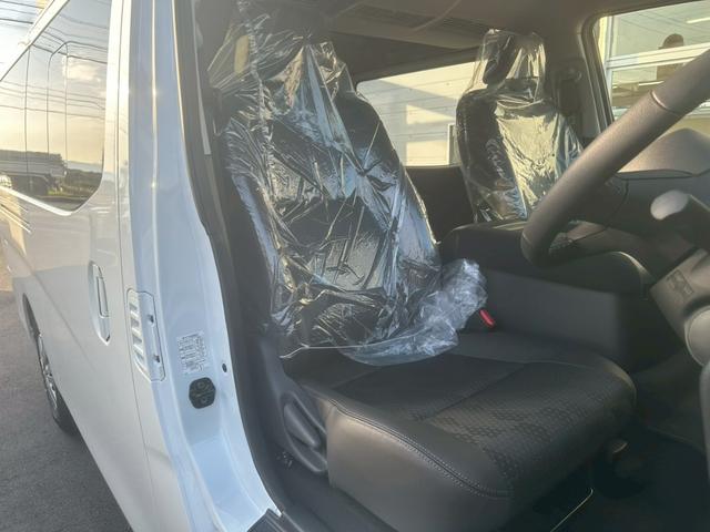 キャラバン ロンググランドプレミアムＧＸ　登録済未使用車　デジタルインナーミラー　アラウンドビューモニター　左側パワースライドドア　イージークローザー　クリアランスソナー　ＬＥＤヘッドライト　インテリキー　純正１５インチＡＷ　スペアタイヤ（51枚目）