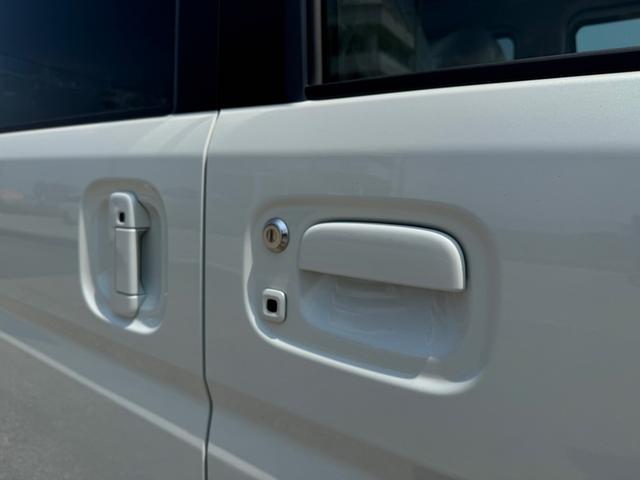 エブリイワゴン PZターボスペシャル ハイルーフ 届出済未使用車 ディスプレイオーディオ バックカメラ 両側電動スライドドア シートヒーター 片側電動ステップ LEDヘッドライト 車線逸脱警報 衝突被害軽減システム 純正14インチアルミ(18枚目)