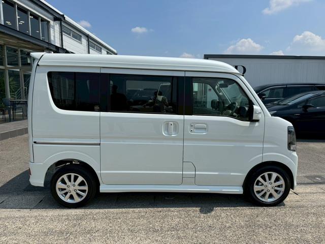 エブリイワゴン PZターボスペシャル ハイルーフ 届出済未使用車 ディスプレイオーディオ バックカメラ 両側電動スライドドア シートヒーター 片側電動ステップ LEDヘッドライト 車線逸脱警報 衝突被害軽減システム 純正14インチアルミ(19枚目)