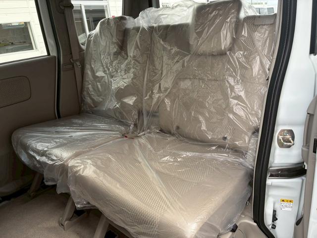 エブリイワゴン PZターボスペシャル ハイルーフ 届出済未使用車 ディスプレイオーディオ バックカメラ 両側電動スライドドア シートヒーター 片側電動ステップ LEDヘッドライト 車線逸脱警報 衝突被害軽減システム 純正14インチアルミ(65枚目)