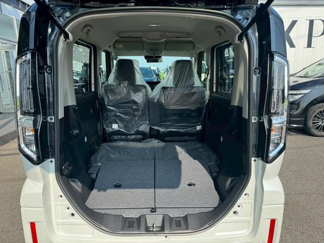 スペーシアカスタム ハイブリッドXSターボ 白黒ツートンカラー ハイブリッドXSターボ 両側パワースライドドア 全方位モニター 純正9インチナビ TV セーフティサポート 15AW スマートキーハーフレザーシート ステアリングヒーターHUD(71枚目)