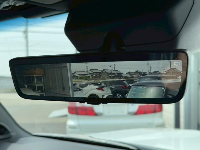 ランドクルーザー２５０ ＶＸ　サンルーフ　ＪＢＬサウンドシステム　トヨタチームメイト　デジタルインナーミラー　パノラミックビューモニター　７人乗り　黒革シート　レーダークルーズコントロール　ＢＳＭ　１８インチＡＷ　　シートヒーター（46枚目）