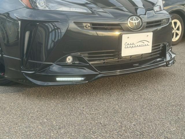 プリウス Ｓツーリングセレクション　純正ディスプレイオーディオ　ＴＲＤエアロ（Ｆ／Ｓ／Ｒ）　ＴＲＤマフラー　ビルドインＥＴＣ　バックカメラ　ドライブレコーダー前後　ブラックレザーシート　シートヒーター　レーダークルーズコントロール（7枚目）