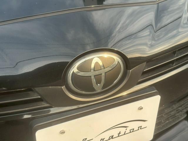 プリウス Ｓツーリングセレクション　純正ディスプレイオーディオ　ＴＲＤエアロ（Ｆ／Ｓ／Ｒ）　ＴＲＤマフラー　ビルドインＥＴＣ　バックカメラ　ドライブレコーダー前後　ブラックレザーシート　シートヒーター　レーダークルーズコントロール（13枚目）