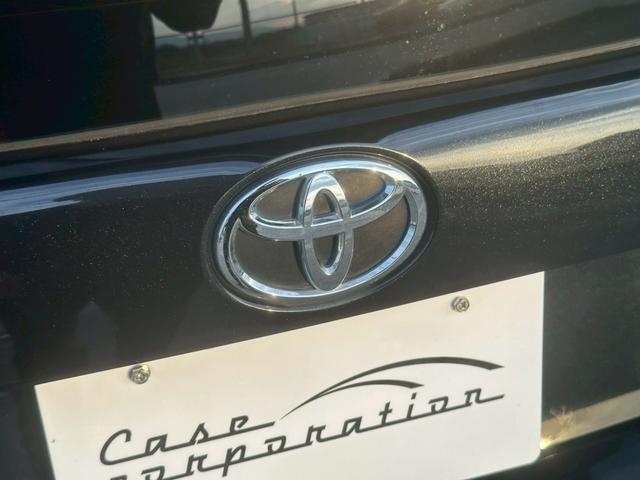 プリウス Ｓツーリングセレクション　純正ディスプレイオーディオ　ＴＲＤエアロ（Ｆ／Ｓ／Ｒ）　ＴＲＤマフラー　ビルドインＥＴＣ　バックカメラ　ドライブレコーダー前後　ブラックレザーシート　シートヒーター　レーダークルーズコントロール（28枚目）