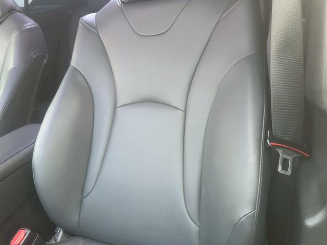 プリウス Ｓツーリングセレクション　純正ディスプレイオーディオ　ＴＲＤエアロ（Ｆ／Ｓ／Ｒ）　ＴＲＤマフラー　ビルドインＥＴＣ　バックカメラ　ドライブレコーダー前後　ブラックレザーシート　シートヒーター　レーダークルーズコントロール（57枚目）