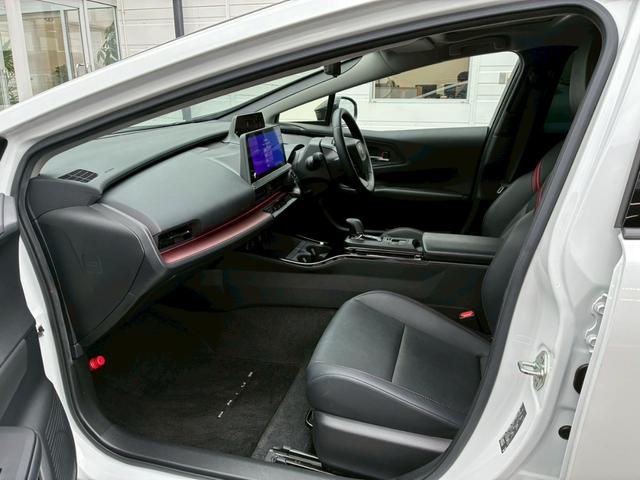 プリウス Z パノラマルーフ パノラミックビューモニター デジタルインナーミラー 純正19インチAW 12,3インチディスプレイオーディオ シートヒーター ベンチレーション LEDヘッドライト クルーズコントロール(42枚目)