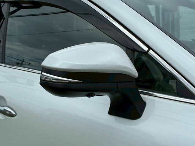 ハリアーハイブリッド Ｚ　純正ナビ　モデリスタエアロ（Ｆ．Ｓ．Ｒ）　ＪＢＬサウンドシステム　デジタルインナーミラー　パノラミックビューモニター　　ＨＵＤ　ハーフレザーシート　　パワーバックドア　ＢＳＭ　トヨタセーフティーセンス（21枚目）