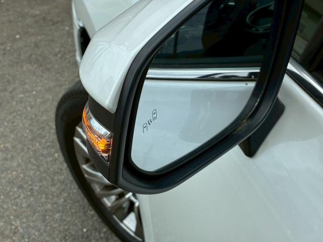 ハリアーハイブリッド Ｚ　純正ナビ　モデリスタエアロ（Ｆ．Ｓ．Ｒ）　ＪＢＬサウンドシステム　デジタルインナーミラー　パノラミックビューモニター　　ＨＵＤ　ハーフレザーシート　　パワーバックドア　ＢＳＭ　トヨタセーフティーセンス（38枚目）