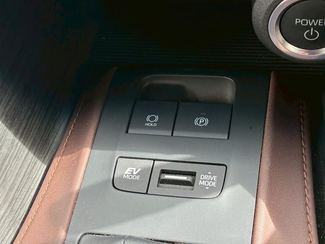 ハリアーハイブリッド Ｚ　純正ナビ　モデリスタエアロ（Ｆ．Ｓ．Ｒ）　ＪＢＬサウンドシステム　デジタルインナーミラー　パノラミックビューモニター　　ＨＵＤ　ハーフレザーシート　　パワーバックドア　ＢＳＭ　トヨタセーフティーセンス（57枚目）