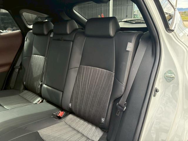 ハリアーハイブリッド Ｚ　純正ナビ　モデリスタエアロ（Ｆ．Ｓ．Ｒ）　ＪＢＬサウンドシステム　デジタルインナーミラー　パノラミックビューモニター　　ＨＵＤ　ハーフレザーシート　　パワーバックドア　ＢＳＭ　トヨタセーフティーセンス（75枚目）