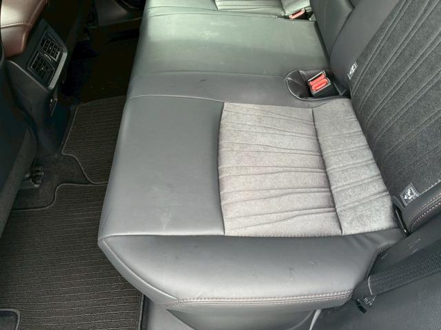 ハリアーハイブリッド Ｚ　純正ナビ　モデリスタエアロ（Ｆ．Ｓ．Ｒ）　ＪＢＬサウンドシステム　デジタルインナーミラー　パノラミックビューモニター　　ＨＵＤ　ハーフレザーシート　　パワーバックドア　ＢＳＭ　トヨタセーフティーセンス（76枚目）