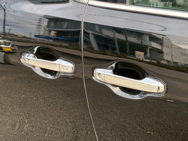 ヴェルファイア 2.5Z Gエディション ツインムーンルーフ 純正ディスプレイオーディオ フルセグTV フリップダウンモニター デジタルインナーミラー BSM 3眼LEDヘッドライト シーケンシャルウインカー シートヒーター・ベンチレーション(20枚目)