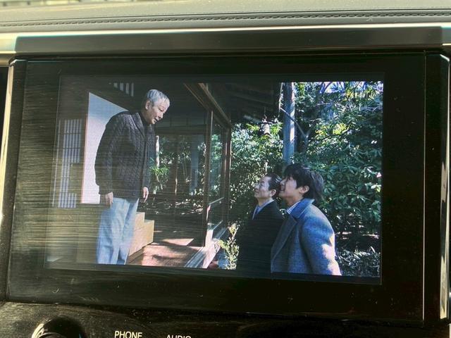 ヴェルファイア 2.5Z Gエディション ツインムーンルーフ 純正ディスプレイオーディオ フルセグTV フリップダウンモニター デジタルインナーミラー BSM 3眼LEDヘッドライト シーケンシャルウインカー シートヒーター・ベンチレーション(49枚目)