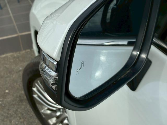 ハリアーハイブリッド Ｚ　レザーパッケージ　純正１２．３インチナビ　モデリスタエアロ（Ｆ／Ｓ／Ｒ）　ヘッドアップディスプレイ　ＪＢＬサウンドデジタルインナーミラー　パノラミックビューモニター　パワーバックドア　エンジンスターター　シートヒーター（35枚目）