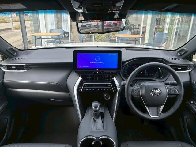 ハリアーハイブリッド Ｚ　レザーパッケージ　純正１２．３インチナビ　モデリスタエアロ（Ｆ／Ｓ／Ｒ）　ヘッドアップディスプレイ　ＪＢＬサウンドデジタルインナーミラー　パノラミックビューモニター　パワーバックドア　エンジンスターター　シートヒーター（40枚目）