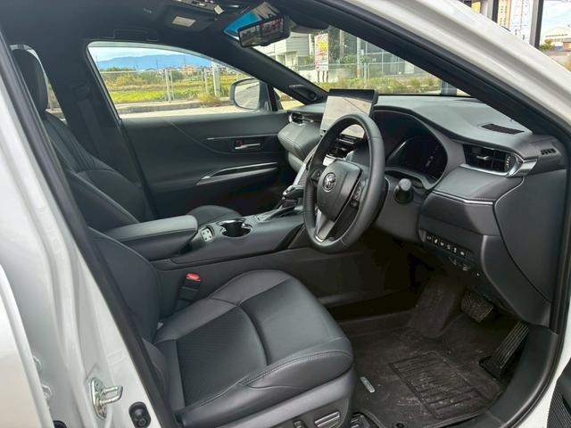 ハリアーハイブリッド Ｚ　レザーパッケージ　純正１２．３インチナビ　モデリスタエアロ（Ｆ／Ｓ／Ｒ）　ヘッドアップディスプレイ　ＪＢＬサウンドデジタルインナーミラー　パノラミックビューモニター　パワーバックドア　エンジンスターター　シートヒーター（41枚目）