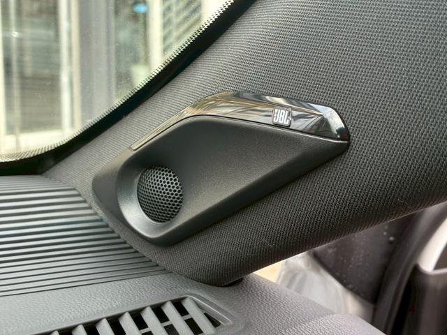 ハリアーハイブリッド Ｚ　レザーパッケージ　純正１２．３インチナビ　モデリスタエアロ（Ｆ／Ｓ／Ｒ）　ヘッドアップディスプレイ　ＪＢＬサウンドデジタルインナーミラー　パノラミックビューモニター　パワーバックドア　エンジンスターター　シートヒーター（48枚目）