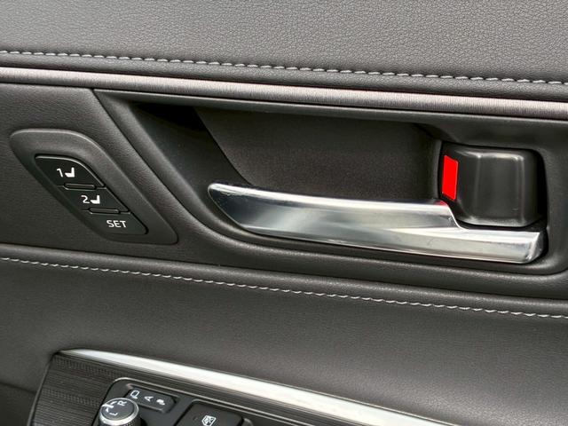 ハリアーハイブリッド Ｚ　レザーパッケージ　純正１２．３インチナビ　モデリスタエアロ（Ｆ／Ｓ／Ｒ）　ヘッドアップディスプレイ　ＪＢＬサウンドデジタルインナーミラー　パノラミックビューモニター　パワーバックドア　エンジンスターター　シートヒーター（59枚目）