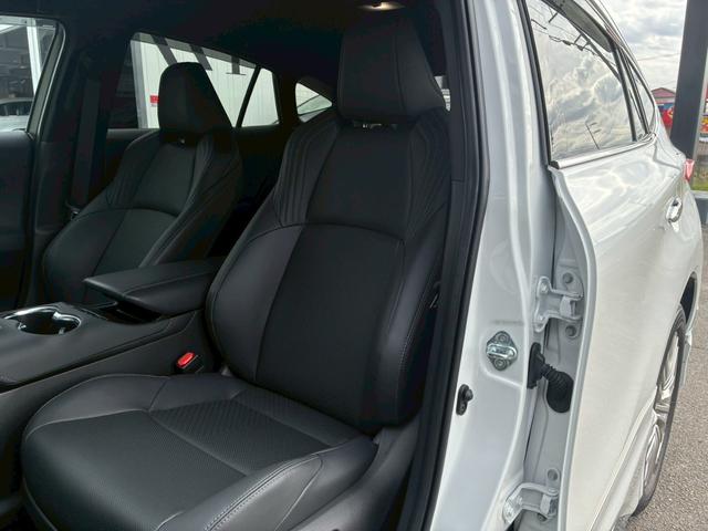 ハリアーハイブリッド Ｚ　レザーパッケージ　純正１２．３インチナビ　モデリスタエアロ（Ｆ／Ｓ／Ｒ）　ヘッドアップディスプレイ　ＪＢＬサウンドデジタルインナーミラー　パノラミックビューモニター　パワーバックドア　エンジンスターター　シートヒーター（67枚目）