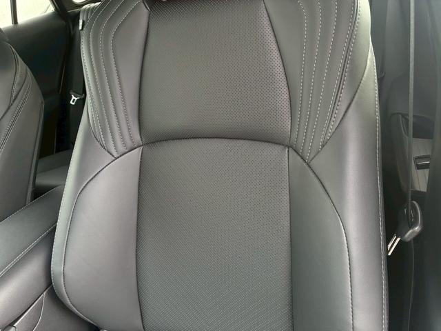 ハリアーハイブリッド Ｚ　レザーパッケージ　純正１２．３インチナビ　モデリスタエアロ（Ｆ／Ｓ／Ｒ）　ヘッドアップディスプレイ　ＪＢＬサウンドデジタルインナーミラー　パノラミックビューモニター　パワーバックドア　エンジンスターター　シートヒーター（68枚目）