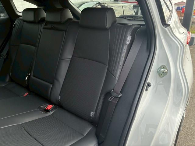 ハリアーハイブリッド Ｚ　レザーパッケージ　純正１２．３インチナビ　モデリスタエアロ（Ｆ／Ｓ／Ｒ）　ヘッドアップディスプレイ　ＪＢＬサウンドデジタルインナーミラー　パノラミックビューモニター　パワーバックドア　エンジンスターター　シートヒーター（73枚目）