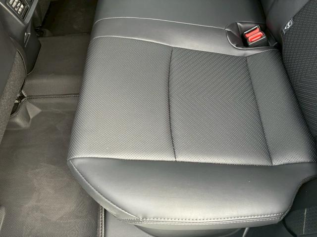 ハリアーハイブリッド Ｚ　レザーパッケージ　純正１２．３インチナビ　モデリスタエアロ（Ｆ／Ｓ／Ｒ）　ヘッドアップディスプレイ　ＪＢＬサウンドデジタルインナーミラー　パノラミックビューモニター　パワーバックドア　エンジンスターター　シートヒーター（74枚目）