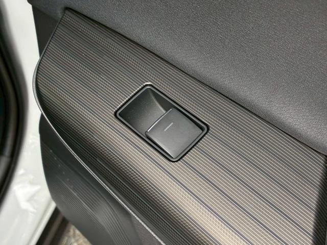 ハリアーハイブリッド Ｚ　レザーパッケージ　純正１２．３インチナビ　モデリスタエアロ（Ｆ／Ｓ／Ｒ）　ヘッドアップディスプレイ　ＪＢＬサウンドデジタルインナーミラー　パノラミックビューモニター　パワーバックドア　エンジンスターター　シートヒーター（77枚目）