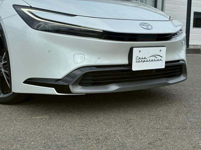 プリウス Ｚ　純正１２．３ディスプレイオーディオ　パノラミックビューモニター　フルセグＴＶ　　ＥＴＣ　デジタルインナーミラー　　ブラックレザーシート　シートヒーター・ベンチレーション　純正１９インチアルミホイール（14枚目）